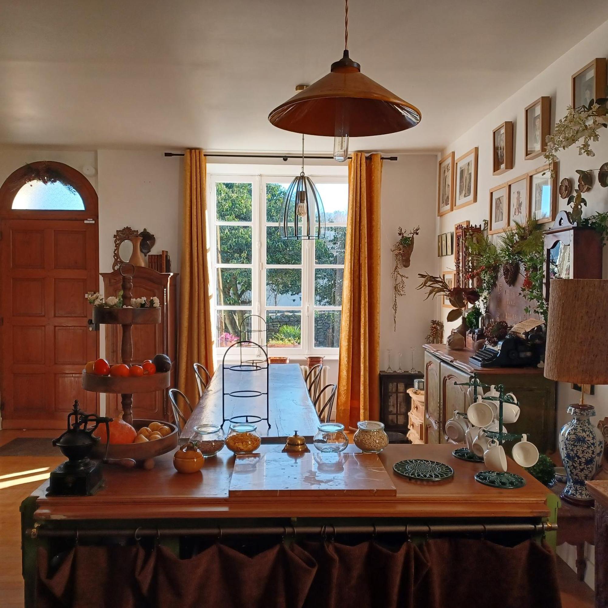 Le Banellou Bed & Breakfast Quimper Exterior photo
